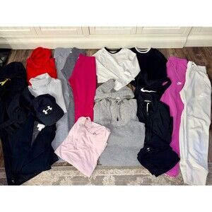 HUGE Lululemon, Nike, Athleta clothing lot size xs/s 4/6. Leggings, Jackets